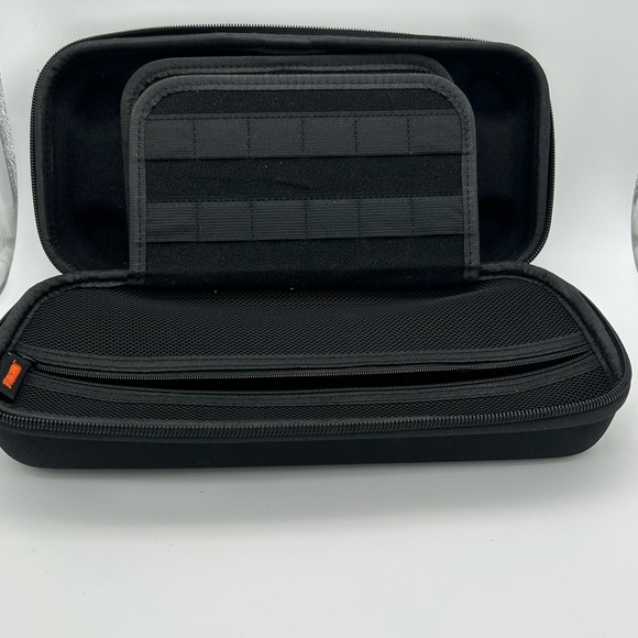 Nintendo Switch Travel Case - Picture 6 of 7